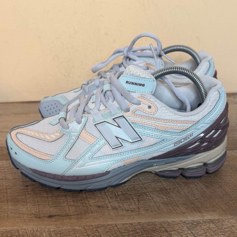 New Balance 1906 men’s 8 women’s 9.5 shoes sneakers Clay Ash/Licorice/Linen